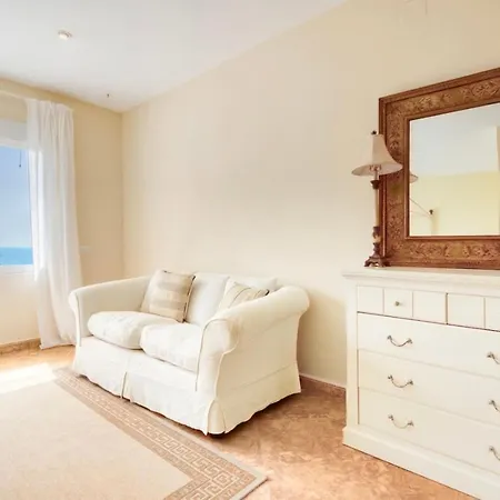 Exclusive With Panoramic Sea Views Jávea