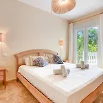 Exclusive With Panoramic Sea Views Jávea