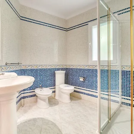 Сasa de vacaciones Exclusive With Panoramic Sea Views *