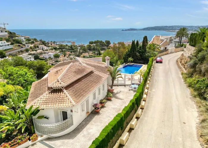 Exclusive With Panoramic Sea Views בית נופש