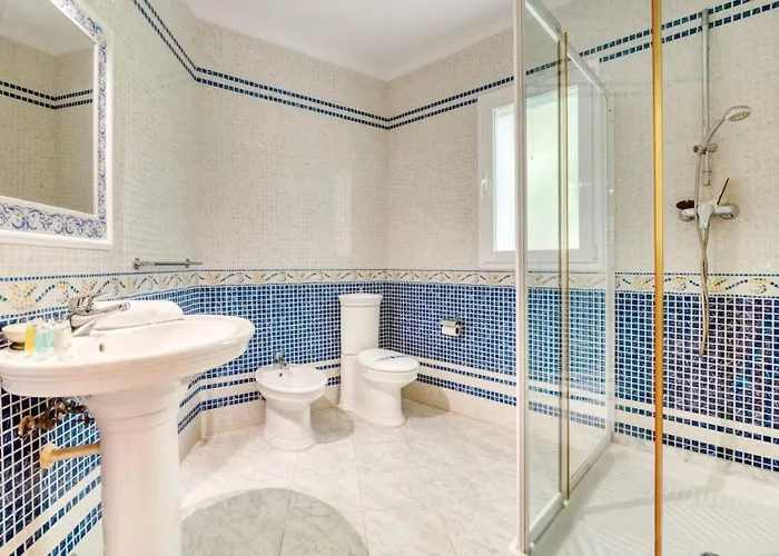 בית נופש Exclusive With Panoramic Sea Views *